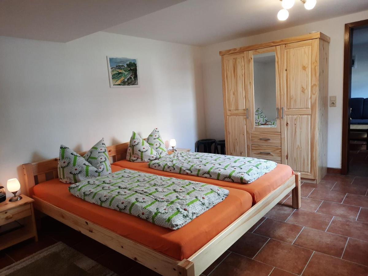 Ferienhaus Und Ferienwohnung Buettner Rathmannsdorf Buitenkant foto